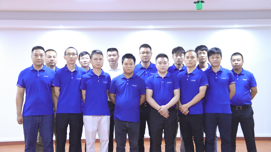 1668413264495379.jpg 技術(shù)團(tuán)隊(duì)-1.jpg